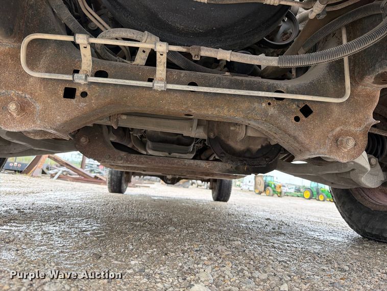 image for item EO8782 2005 Ford F150 Ext. Cab pickup truck