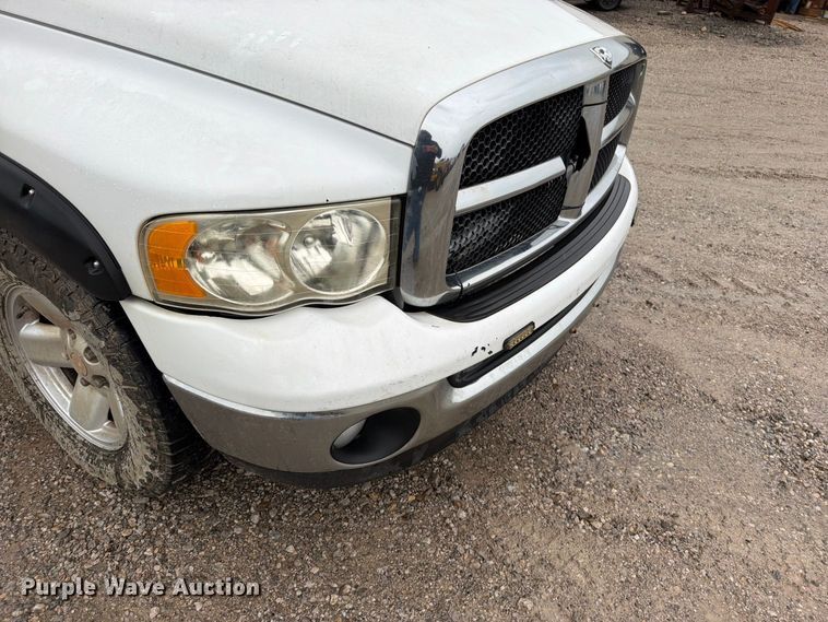 image for item EO8783 2003 Dodge Ram 1500 Crew Cab pickup truck