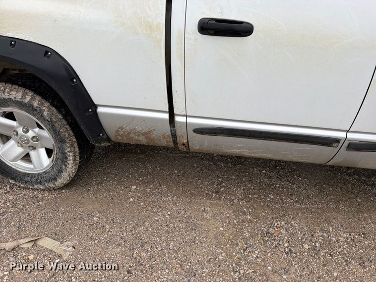 image for item EO8783 2003 Dodge Ram 1500 Crew Cab pickup truck