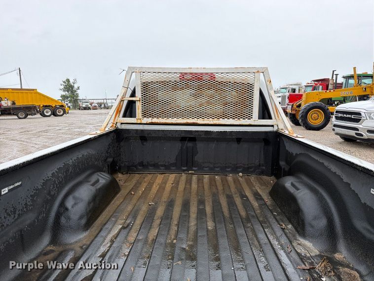 image for item EO8783 2003 Dodge Ram 1500 Crew Cab pickup truck