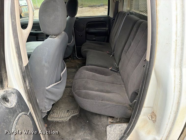 image for item EO8783 2003 Dodge Ram 1500 Crew Cab pickup truck