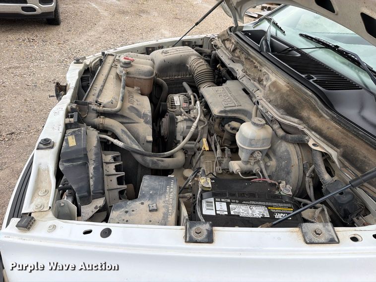 image for item EO8783 2003 Dodge Ram 1500 Crew Cab pickup truck
