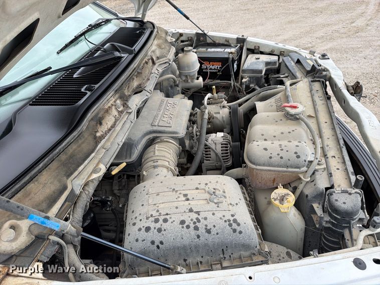 image for item EO8783 2003 Dodge Ram 1500 Crew Cab pickup truck