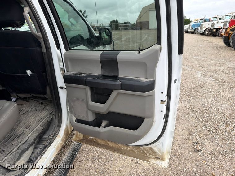image for item EO8784 2018 Ford F150 Crew Cab pickup truck