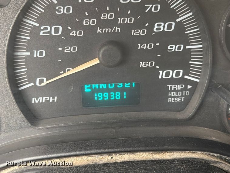image for item EO8785 2006 Chevrolet Express 2500 van