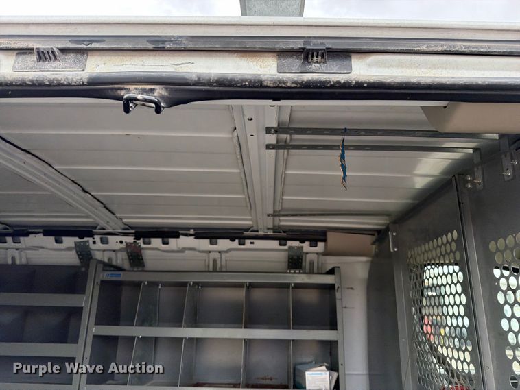 image for item EO8785 2006 Chevrolet Express 2500 van
