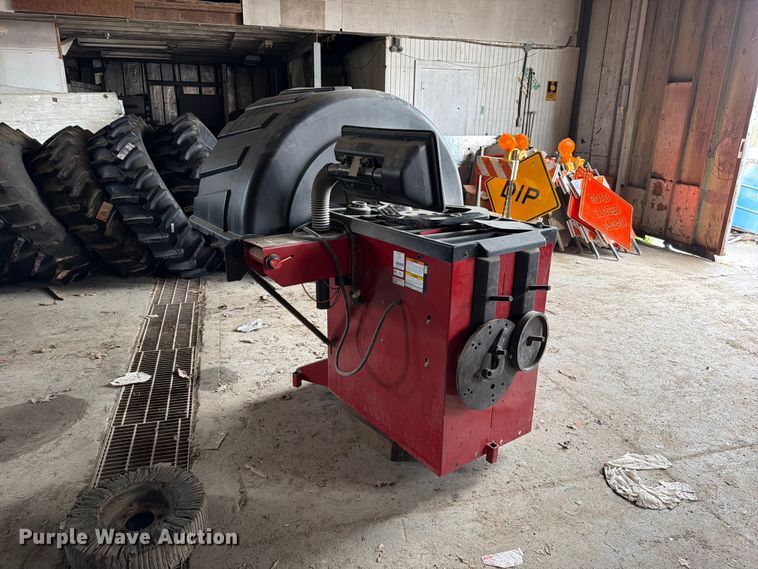 image for item EO8791 Coats 6450 Heavy Duty tire balancer