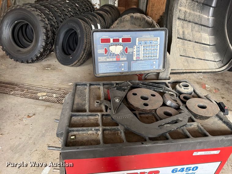 image for item EO8791 Coats 6450 Heavy Duty tire balancer