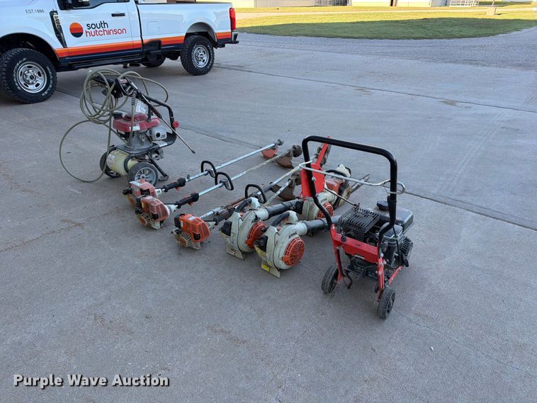 image for item EP7905 Lawn equipment