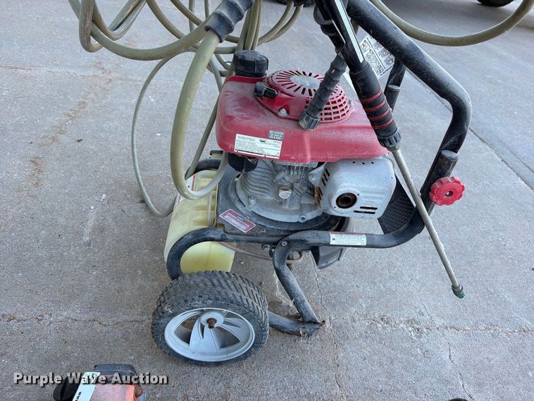 image for item EP7905 Lawn equipment