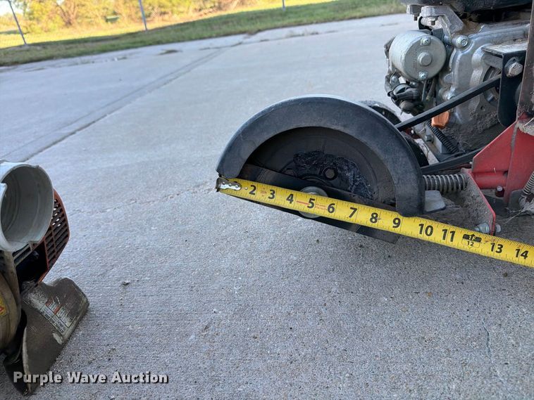 image for item EP7905 Lawn equipment