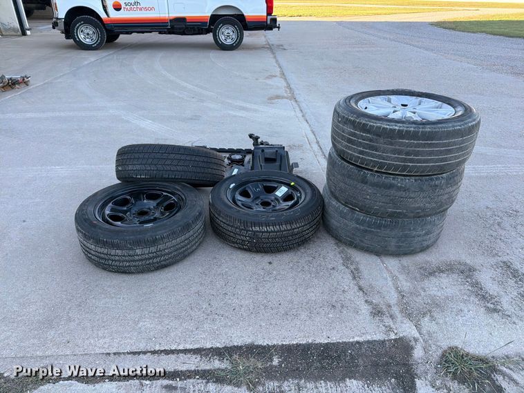 image for item EP7908 Automotive accessories