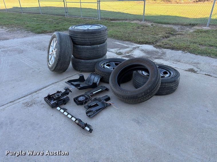 image for item EP7908 Automotive accessories