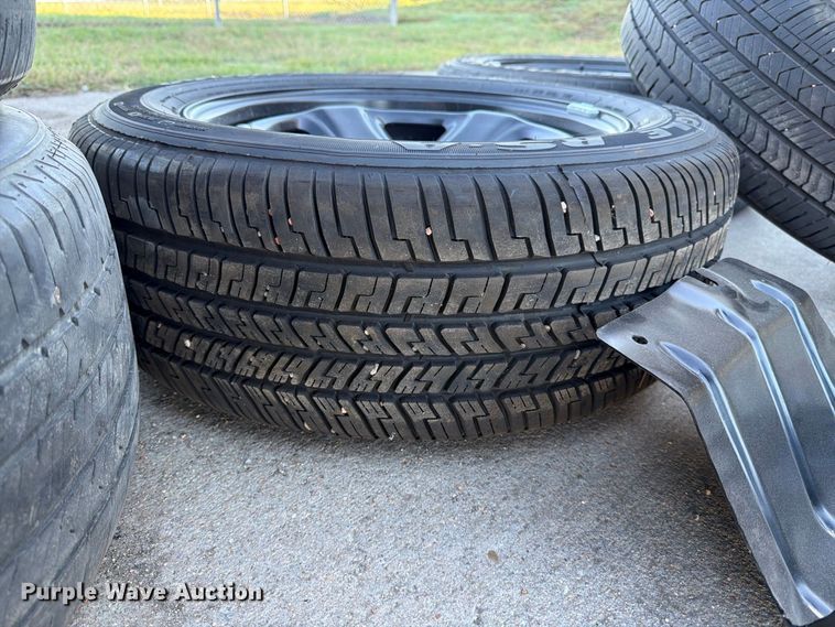 image for item EP7908 Automotive accessories