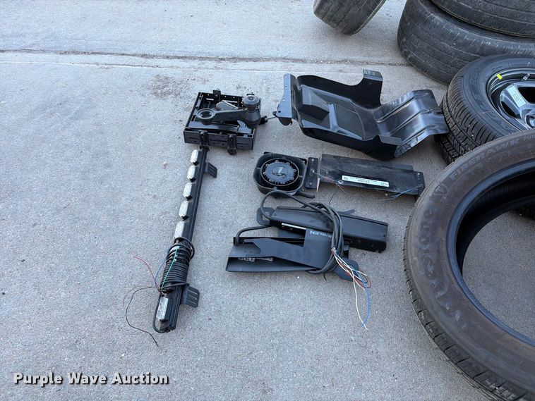 image for item EP7908 Automotive accessories