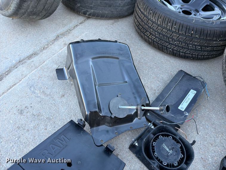 image for item EP7908 Automotive accessories