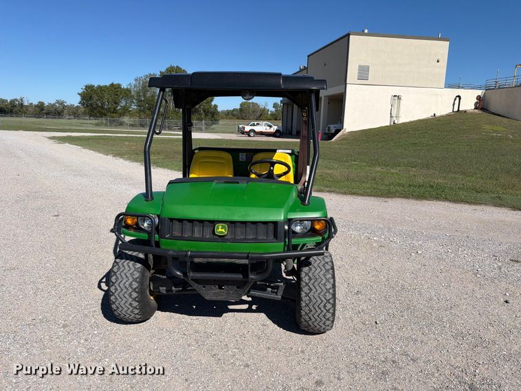 image for item EP7911 2006 John Deere HPX Gator utility vehicle