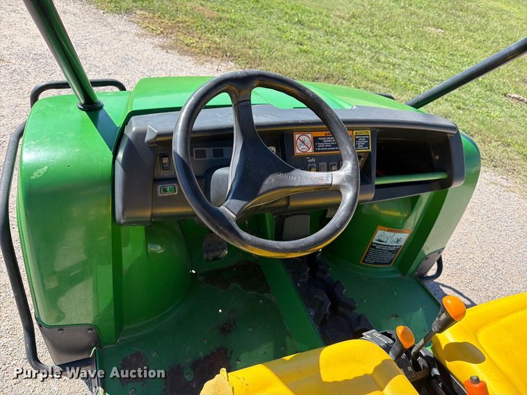 image for item EP7911 2006 John Deere HPX Gator utility vehicle