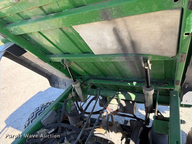 image for item EP7911 2006 John Deere HPX Gator utility vehicle