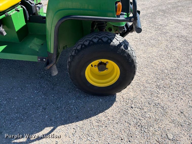 image for item EP7911 2006 John Deere HPX Gator utility vehicle