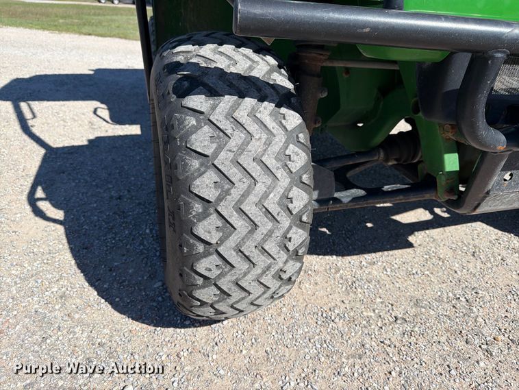image for item EP7911 2006 John Deere HPX Gator utility vehicle