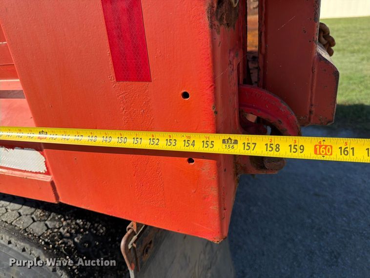 image for item EP7912 1995 Ford L8000 dump truck