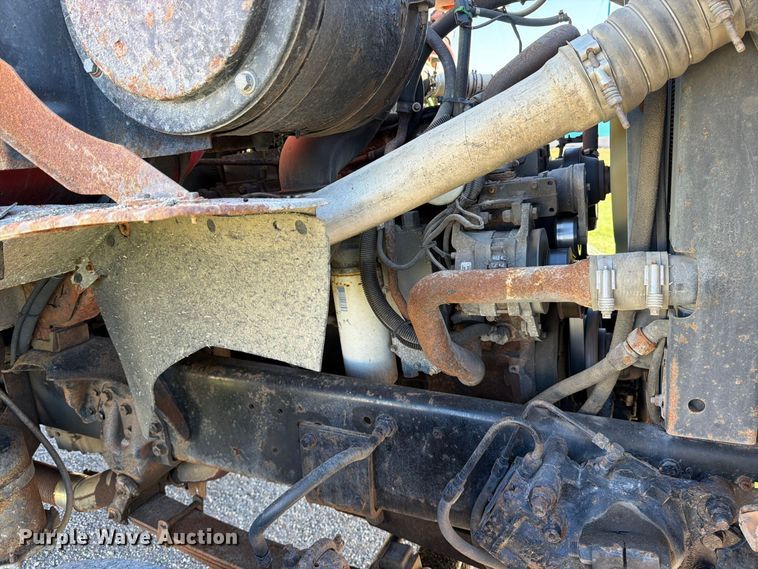 image for item EP7912 1995 Ford L8000 dump truck