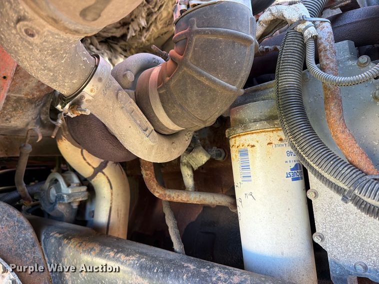 image for item EP7912 1995 Ford L8000 dump truck
