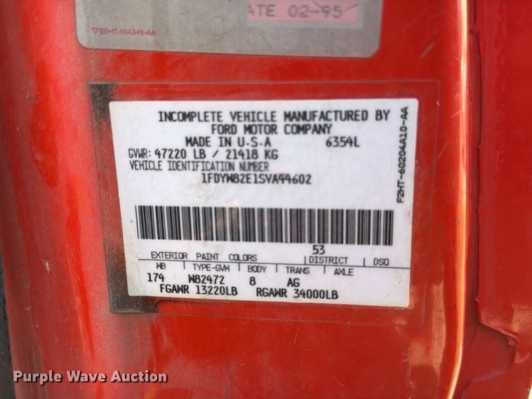 image for item EP7912 1995 Ford L8000 dump truck