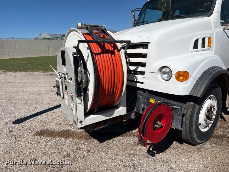 image for item EP7915 2005 Sterling L7500 sewer jetter truck