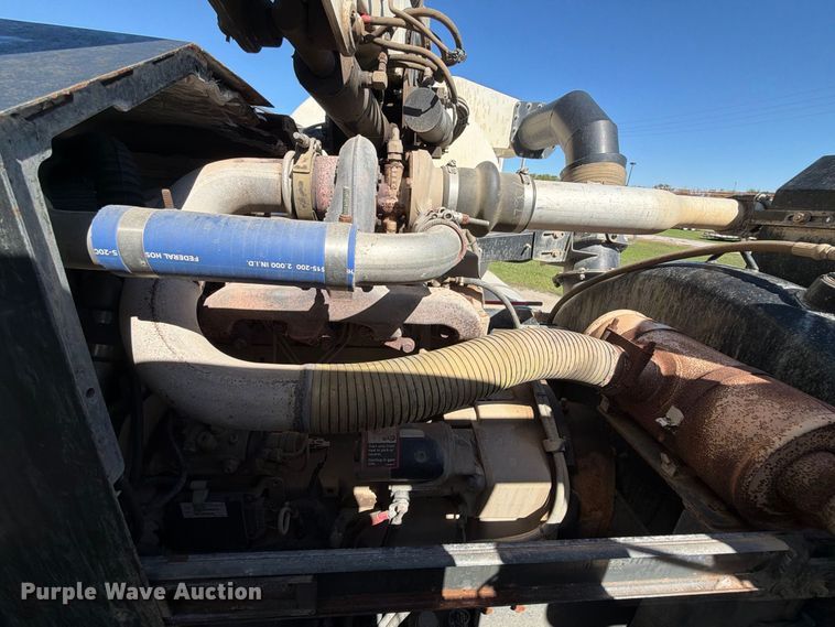 image for item EP7915 2005 Sterling L7500 sewer jetter truck