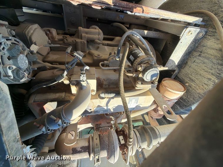 image for item EP7915 2005 Sterling L7500 sewer jetter truck