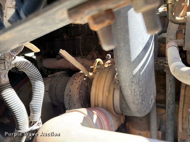 image for item EP7915 2005 Sterling L7500 sewer jetter truck