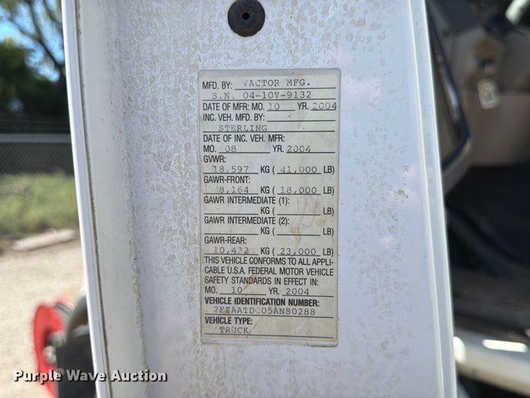 image for item EP7915 2005 Sterling L7500 sewer jetter truck