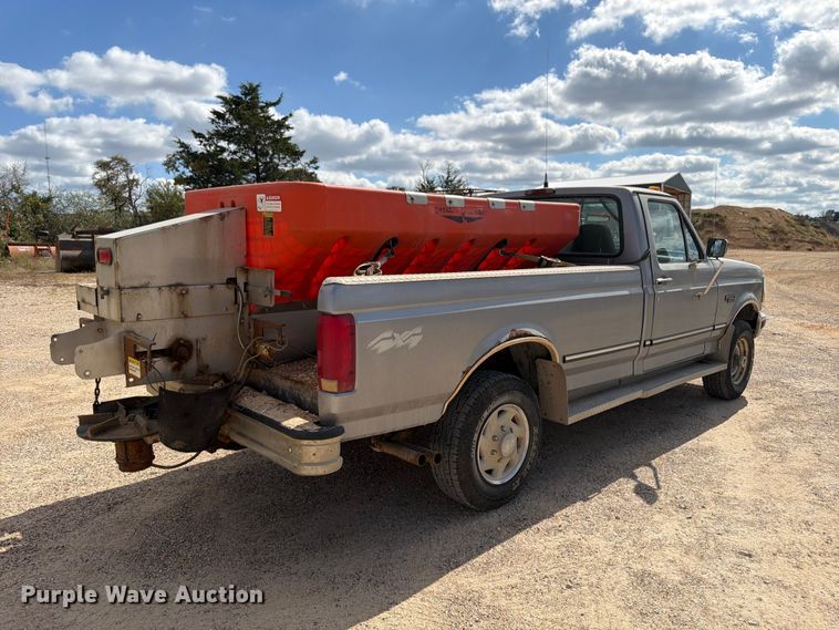 image for item ER3483 1996 Ford F250 XLT pickup truck