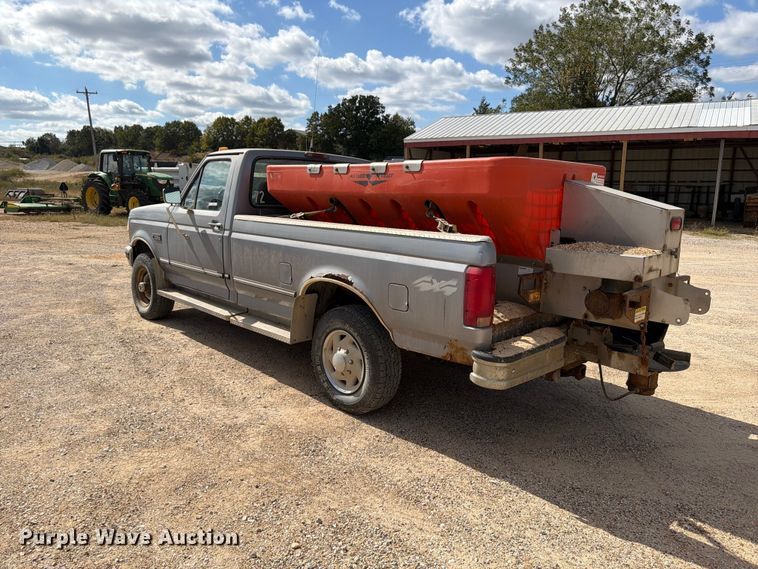 image for item ER3483 1996 Ford F250 XLT pickup truck