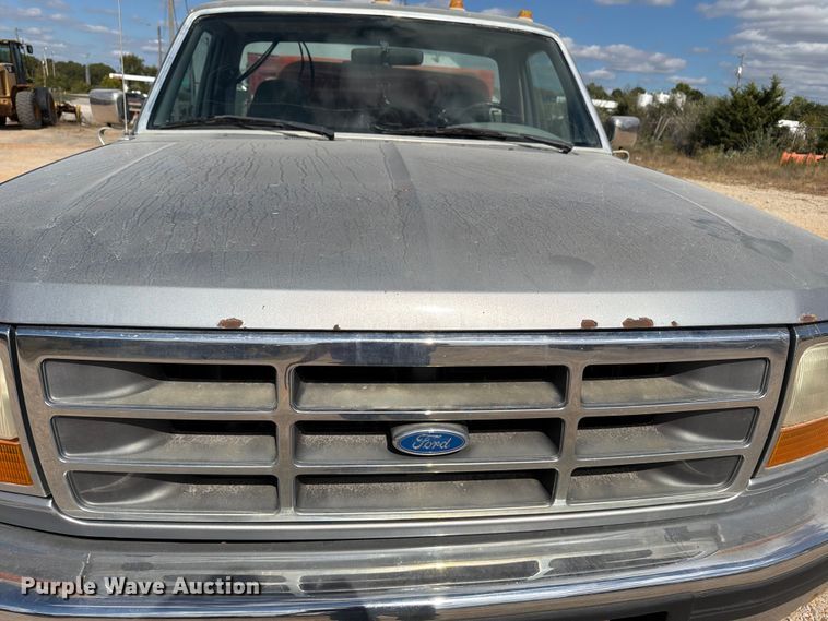 image for item ER3483 1996 Ford F250 XLT pickup truck