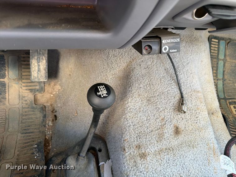 image for item ER3483 1996 Ford F250 XLT pickup truck
