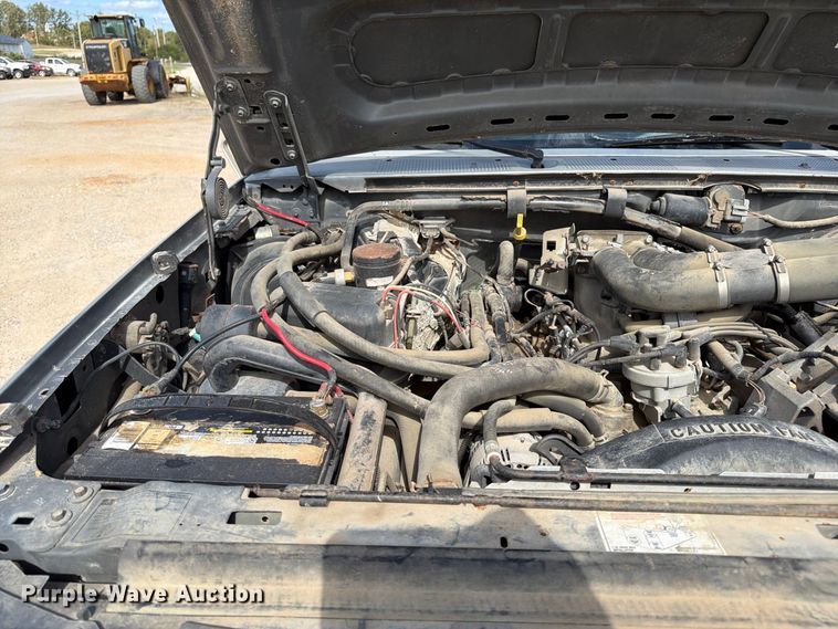 image for item ER3483 1996 Ford F250 XLT pickup truck
