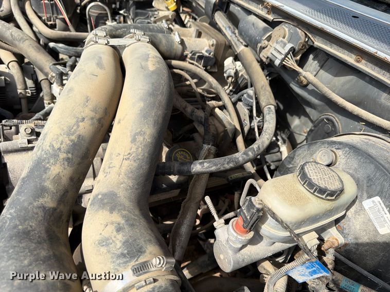 image for item ER3483 1996 Ford F250 XLT pickup truck