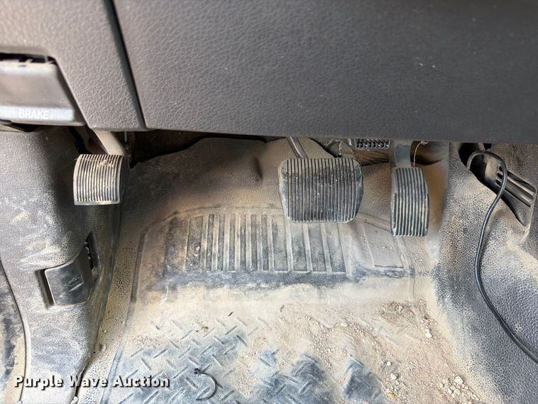image for item ER3484 2011 Ford F150 XL pickup truck