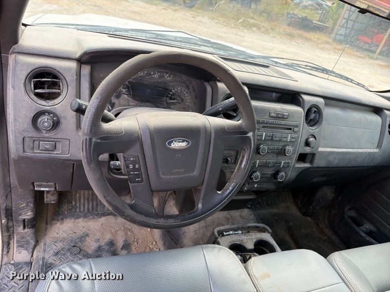 image for item ER3484 2011 Ford F150 XL pickup truck