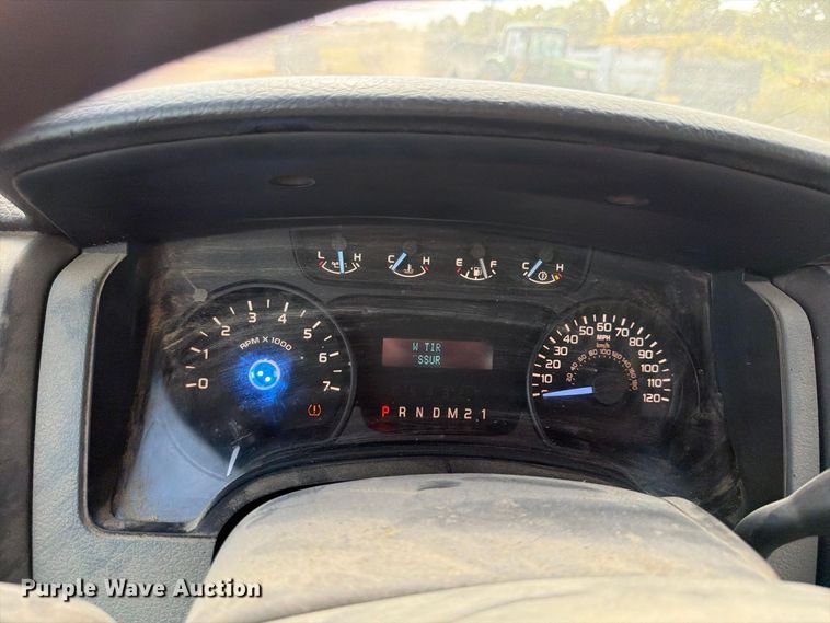 image for item ER3484 2011 Ford F150 XL pickup truck