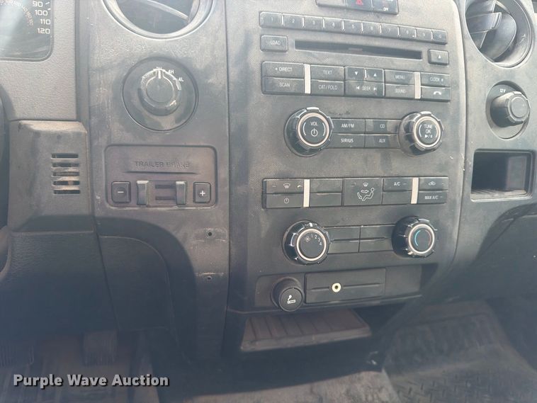 image for item ER3484 2011 Ford F150 XL pickup truck