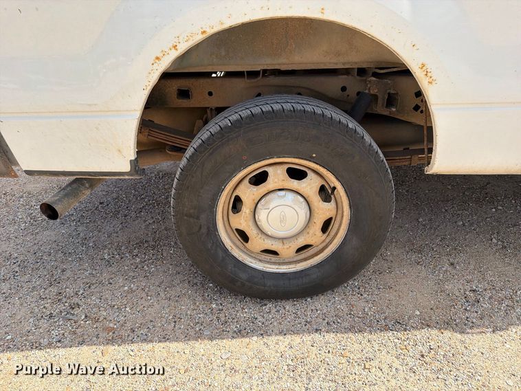 image for item ER3484 2011 Ford F150 XL pickup truck