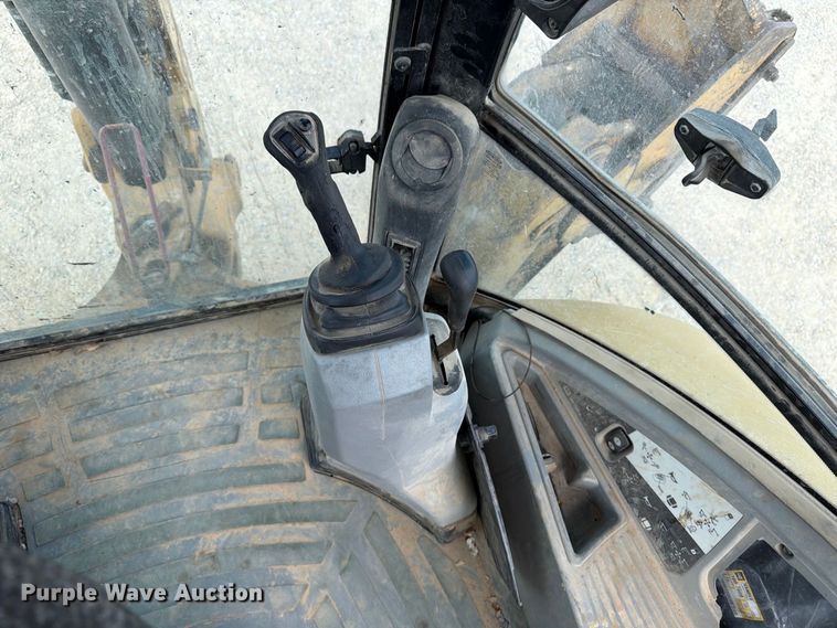 image for item ER3486 2011 Caterpillar 430E backhoe