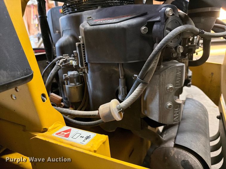 image for item ES1159 2015 Hustler 934224 ZTR lawn mower