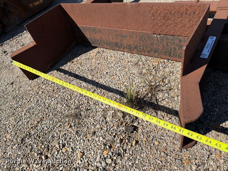 image for item ES1161 Box screed