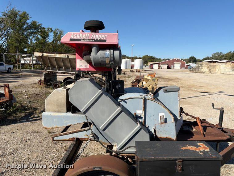 image for item ES1163 Asphalt Zipper AZ-360 cold planer