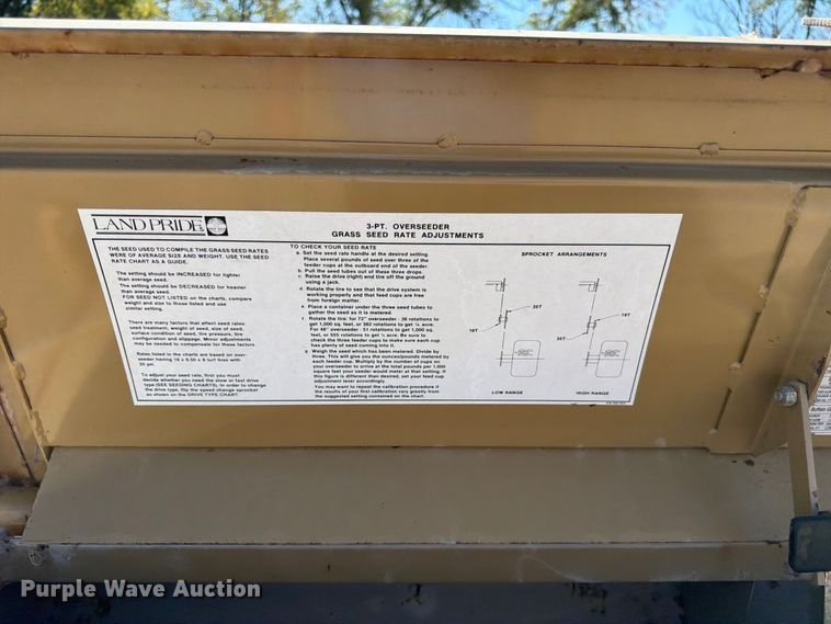 image for item ES1164 2002 Land Pride OS1548 seeder
